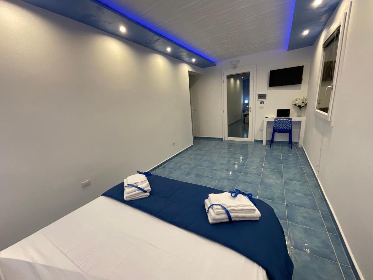 Salento Sottovento Luxury Beb Bed & Breakfast Torre Lapillo Exterior photo