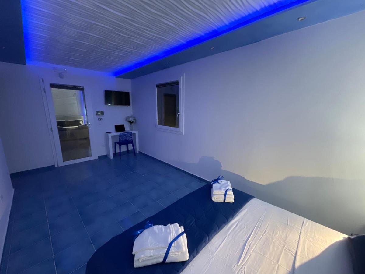Salento Sottovento Luxury Beb Bed & Breakfast Torre Lapillo Exterior photo
