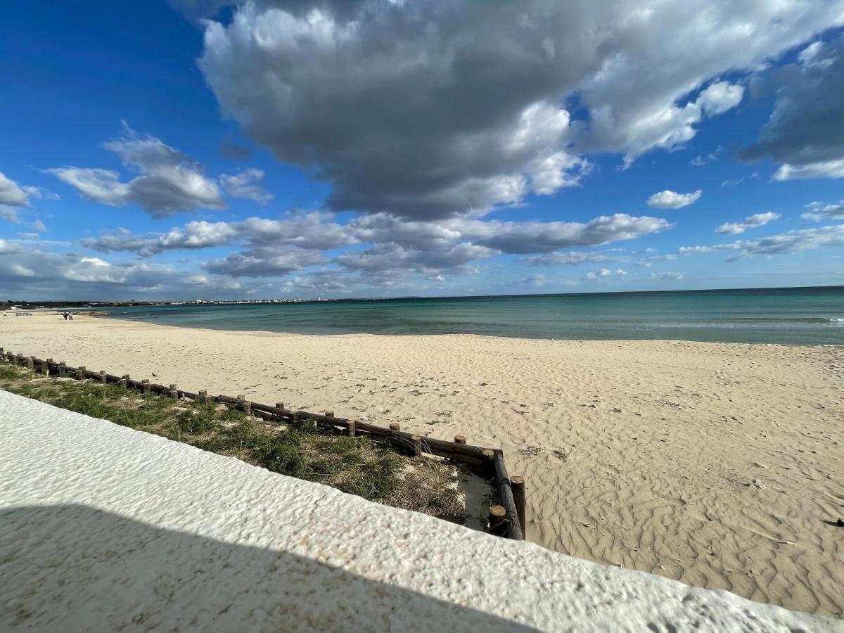 Salento Sottovento Luxury Beb Bed & Breakfast Torre Lapillo Exterior photo